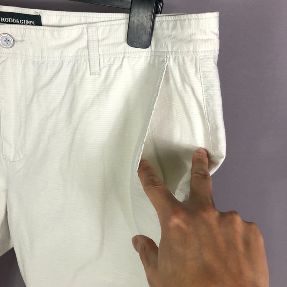 Rodd & Gunn Mens White Custom Fit Cotton Blend Shorts Size 40W - Picture 3 of 9